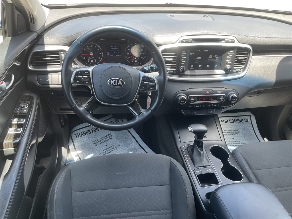 2019 Kia Sorento LX - Photo 13
