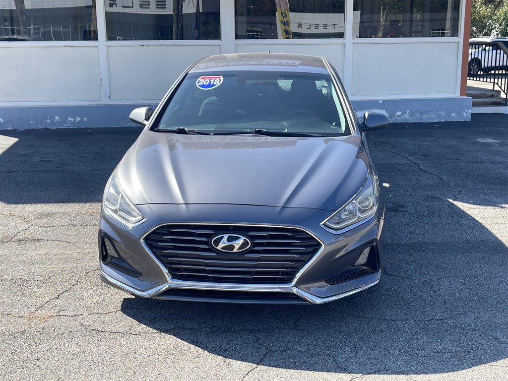 2018 Hyundai Sonata SE's photo