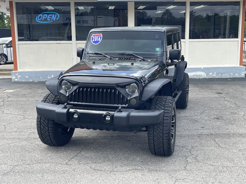 2016 Jeep Wrangler Unlimited Sahara